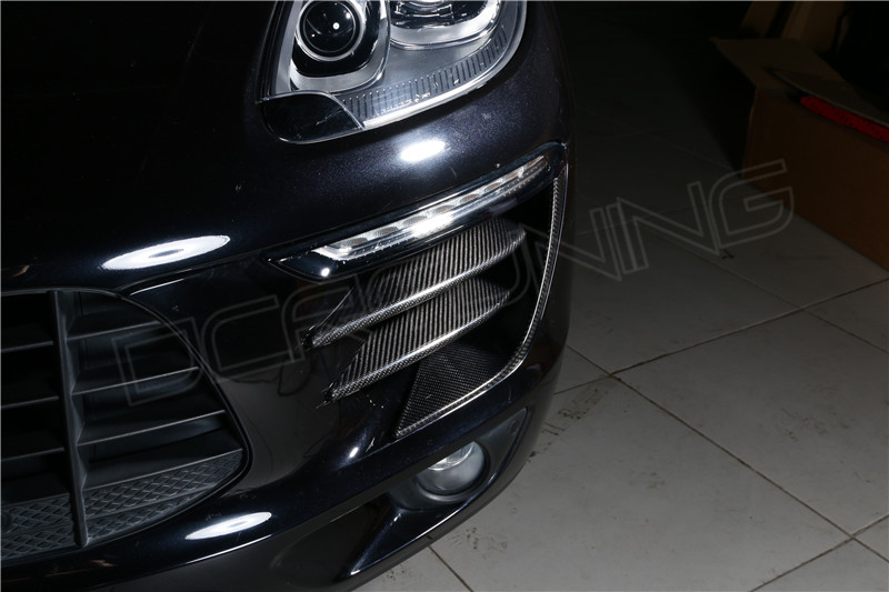2014 - on Porsche Macan Carbon Fiber Fog Light Cover (1)