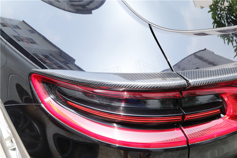 2014 - on Porsche Macan Carbon Fiber Mid Rear Spoiler (1)