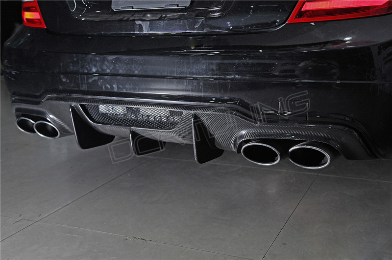 Mercedes C63 Amg W204 Carbon Rear Diffuser With Hole 2012