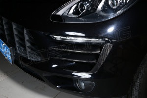 2014 - on Porsche Macan Carbon Fiber Fog Light Cover (1)