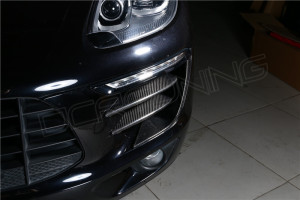 2014 - on Porsche Macan Carbon Fiber Fog Light Cover (1)