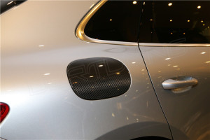 2014 - on Porsche Macan Carbon Fiber Fuel Cap Cover (2)