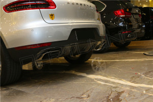 Porsche Macan Carbon Fiber Rear Diffuser (2)