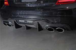 Mercedes C63 Amg W204 Carbon Rear Diffuser With Hole 2012 - 2014 (1)