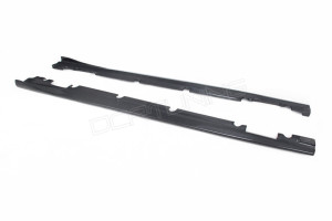 Mercedes Benz W117 CLA45 Carbon Fiber Side Skirt (1)