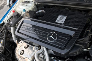 mercedes-a45-cla45-gla45-amg-engine-cover-carbon-fiber-7